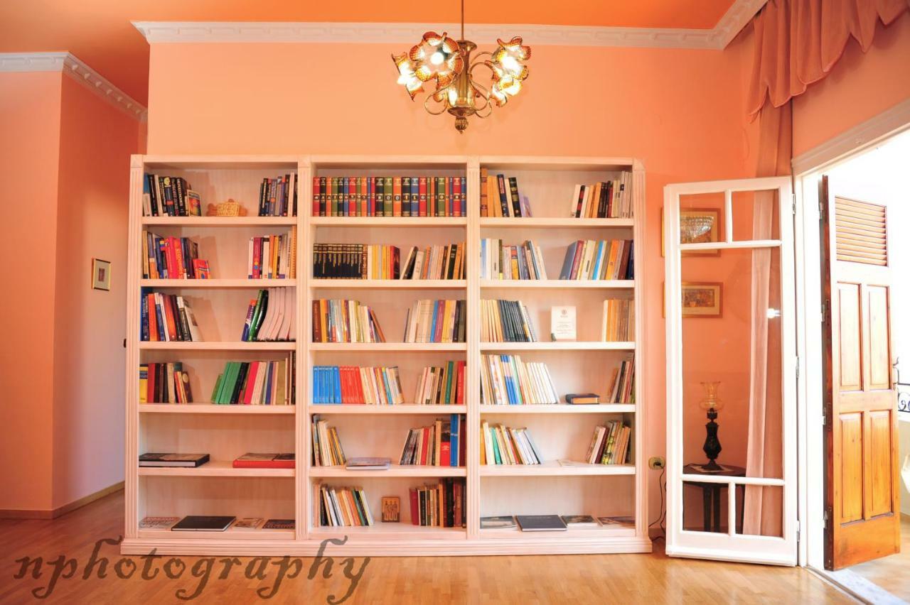 Alexandra'S Art Apartment Ханья Экстерьер фото