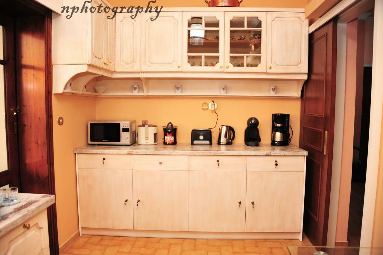 Alexandra'S Art Apartment Ханья Экстерьер фото